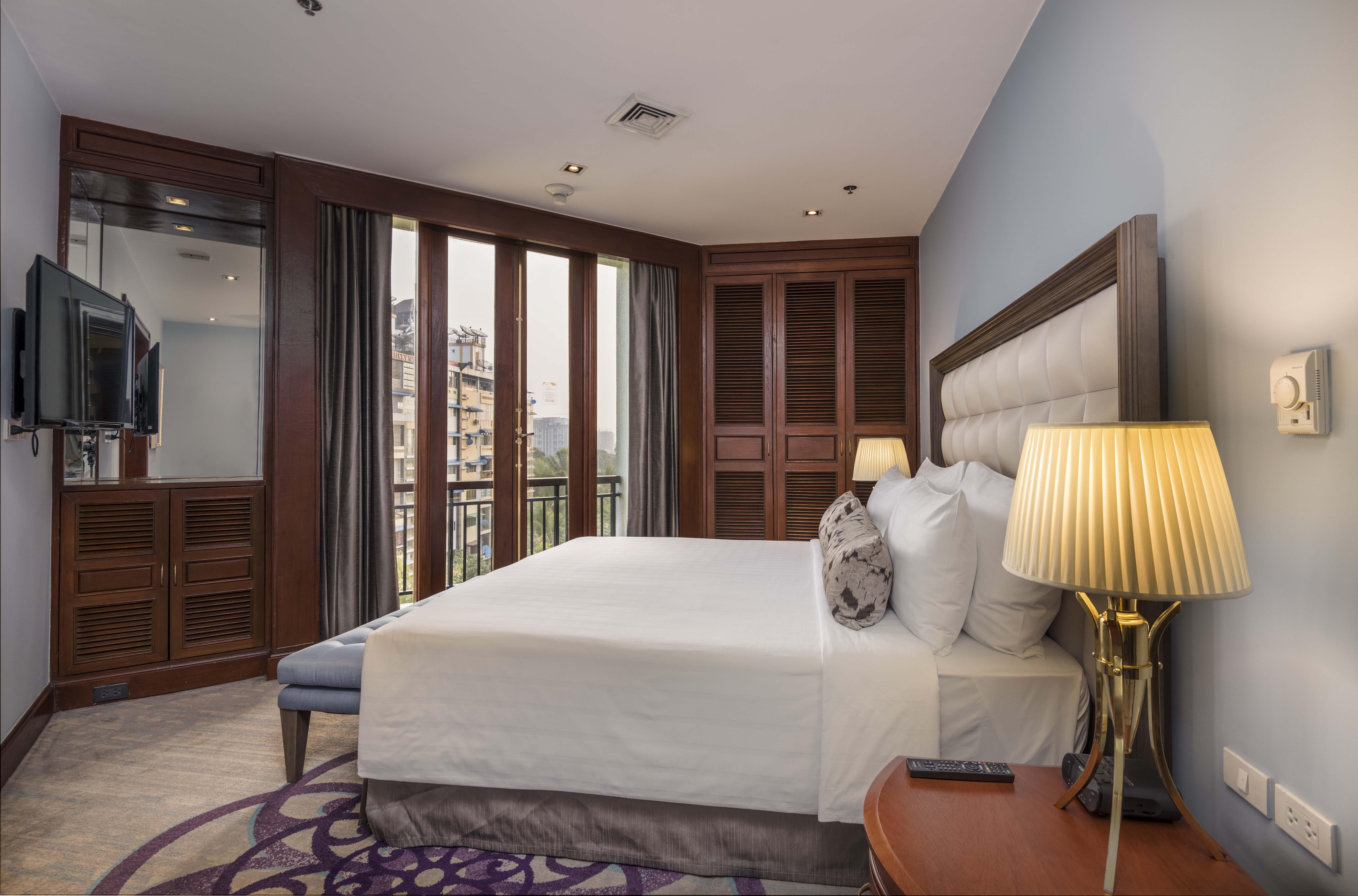 Chatrium Hotel Royal Lake Rangum Exterior foto
