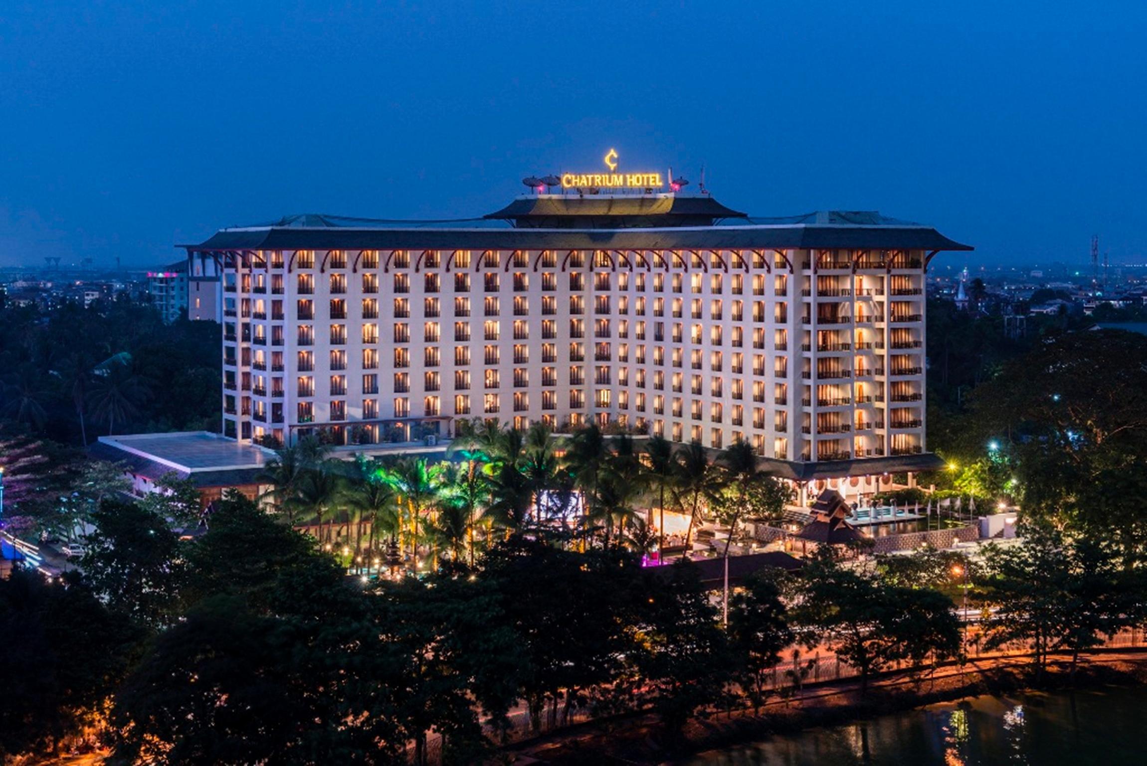 Chatrium Hotel Royal Lake Rangum Exterior foto